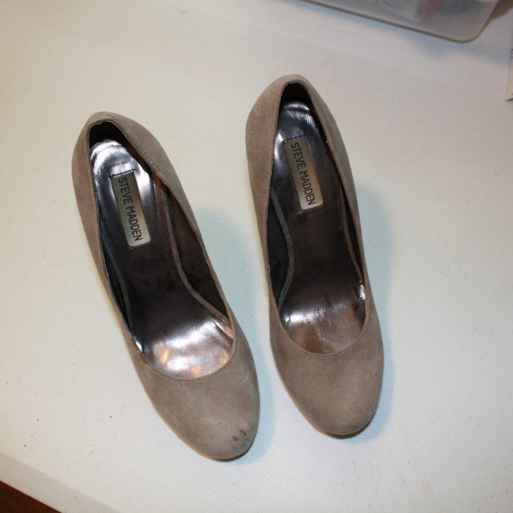 Gray/Tan Steve Madden Heels - 8.5